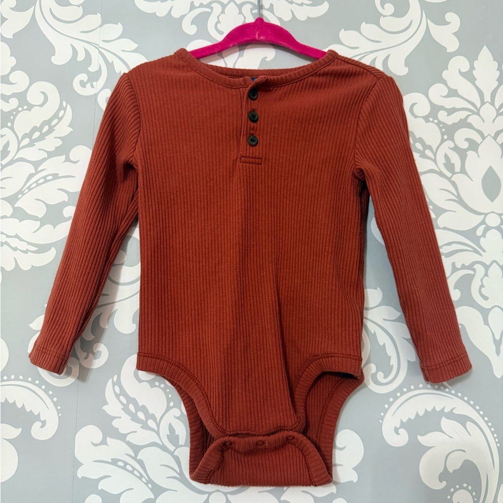 Free With Purchase Old Navy Ribbed Button Detail Bodysuit
